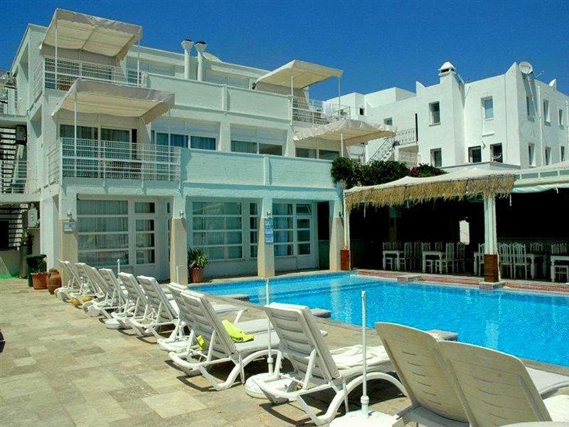 Sky Nova Hotel & Suites Bodrum Bagian luar foto