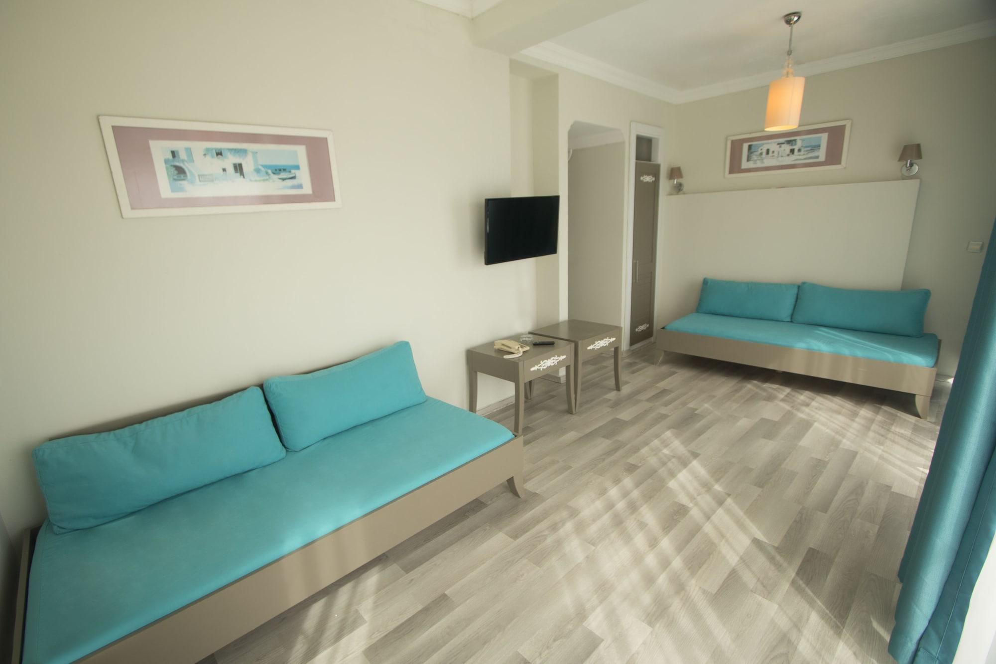 Sky Nova Hotel & Suites Bodrum Bagian luar foto