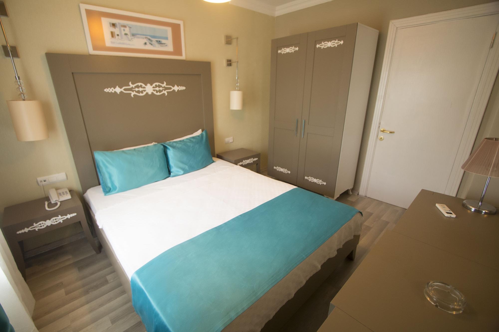 Sky Nova Hotel & Suites Bodrum Bagian luar foto