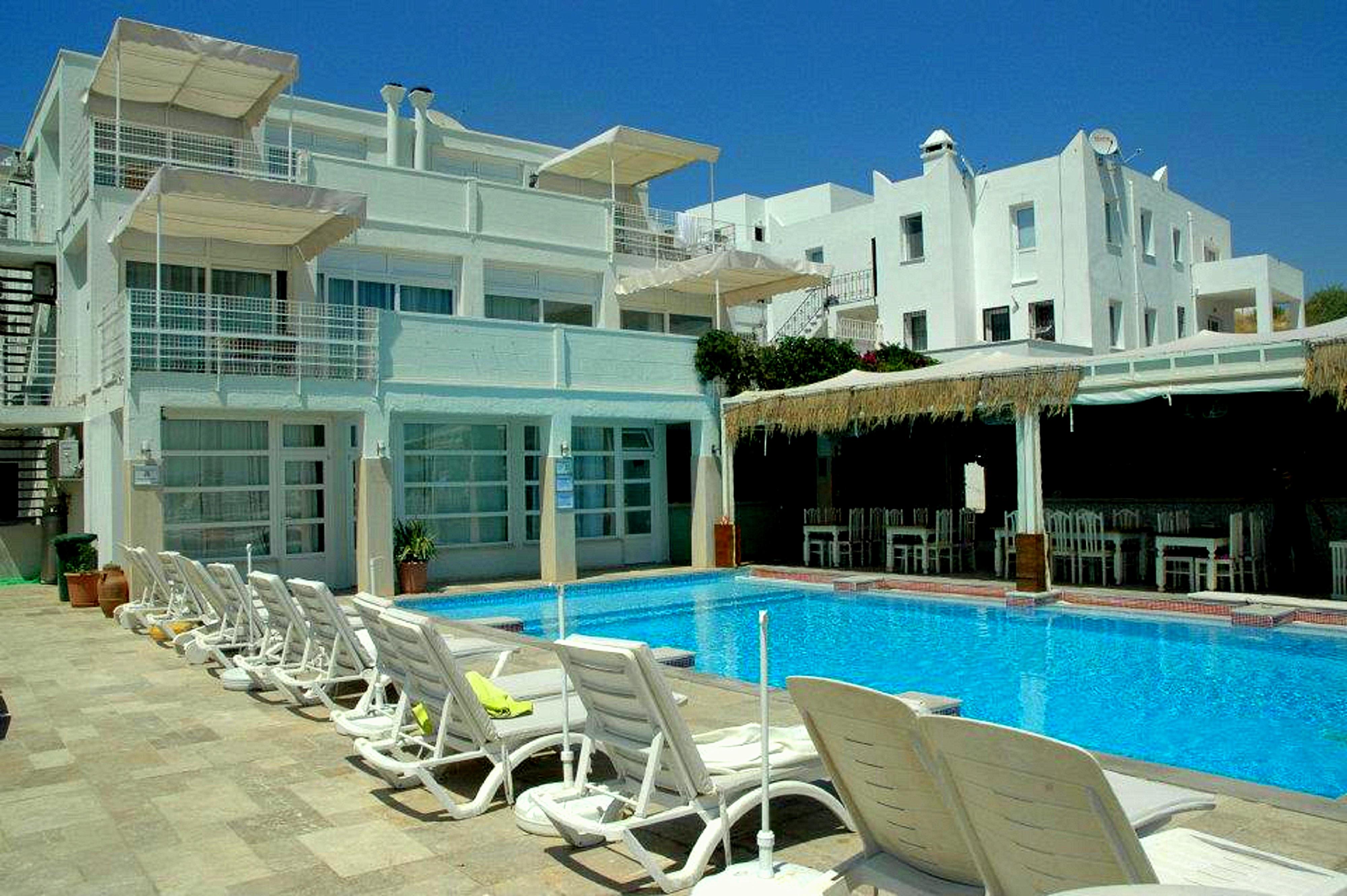 Sky Nova Hotel & Suites Bodrum Bagian luar foto