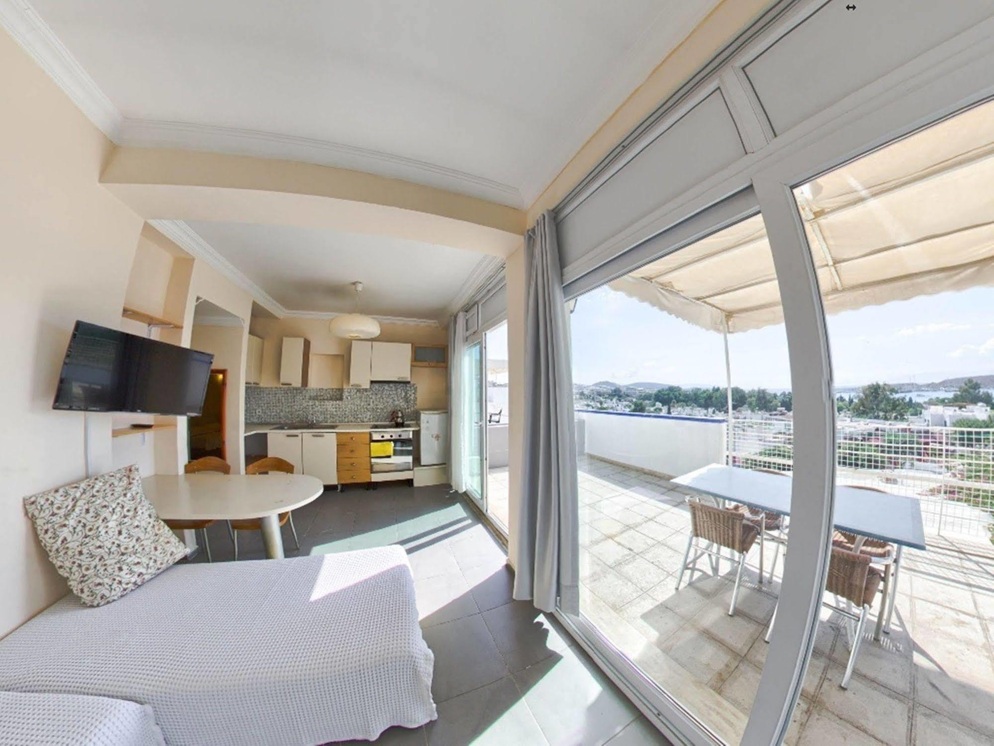 Sky Nova Hotel & Suites Bodrum Bagian luar foto